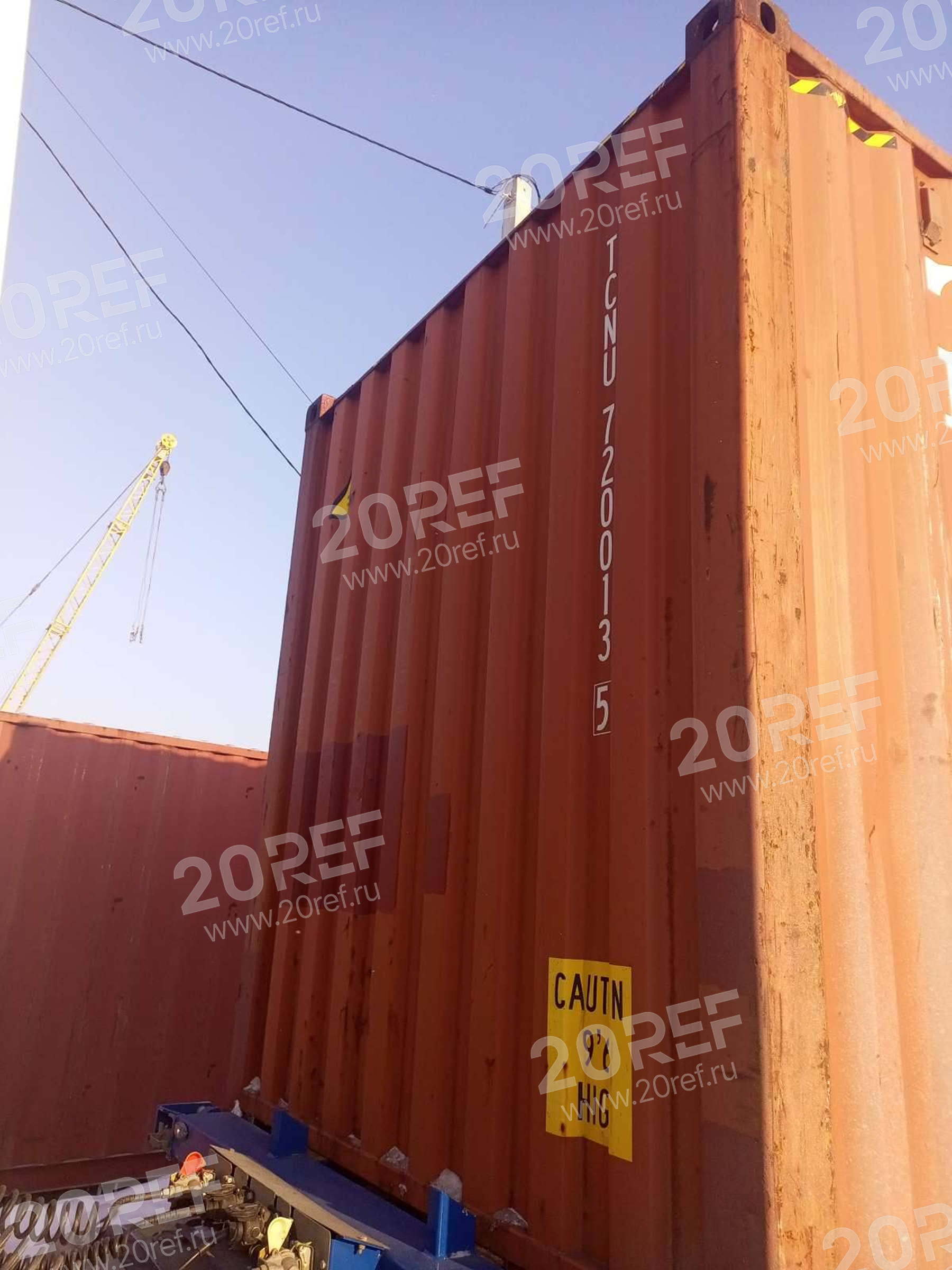 Сухогрузный морской контейнер